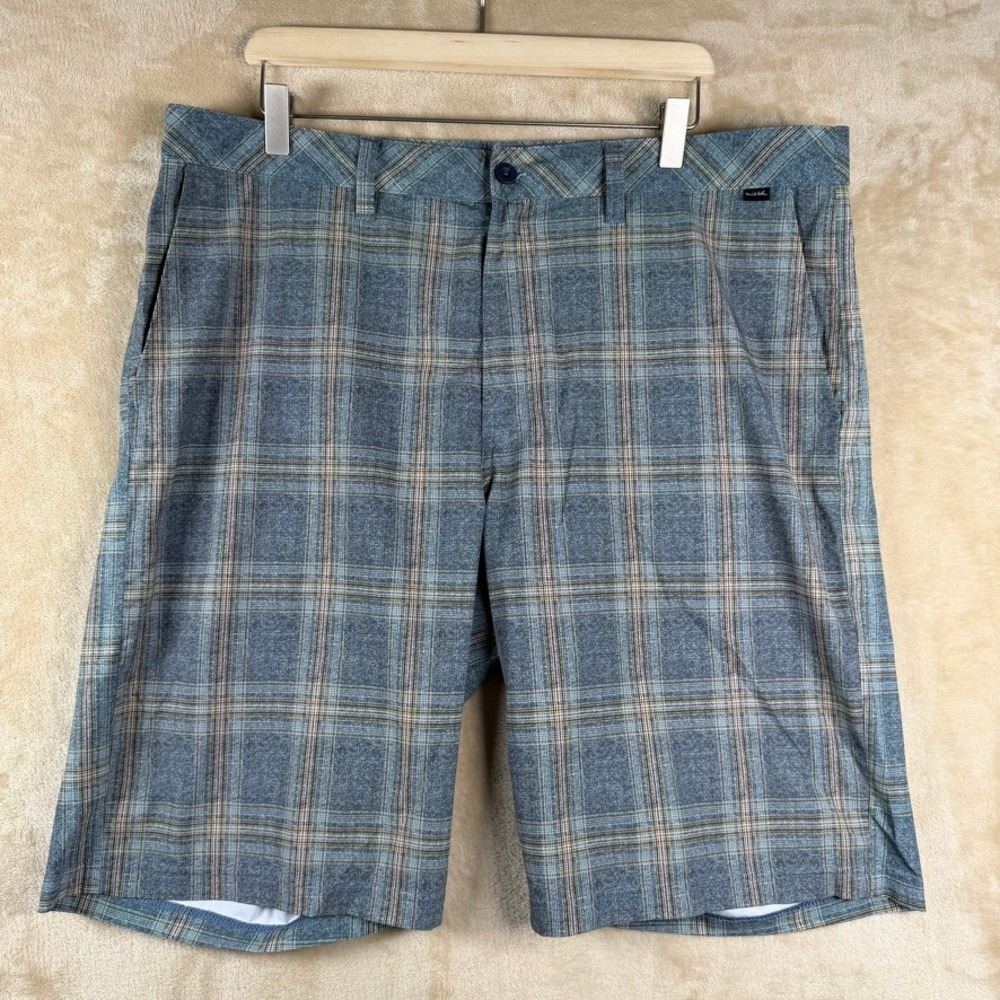 TravisMathew Mens Blue Plaid Golf Shorts Size 38 Stretch Performance Activewear
